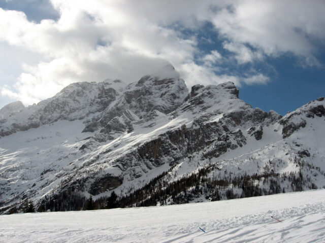 La montagna innevata, Alleghe